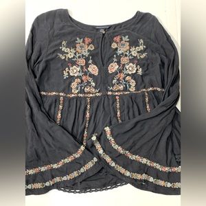 American Eagle Outfitters floral top size M